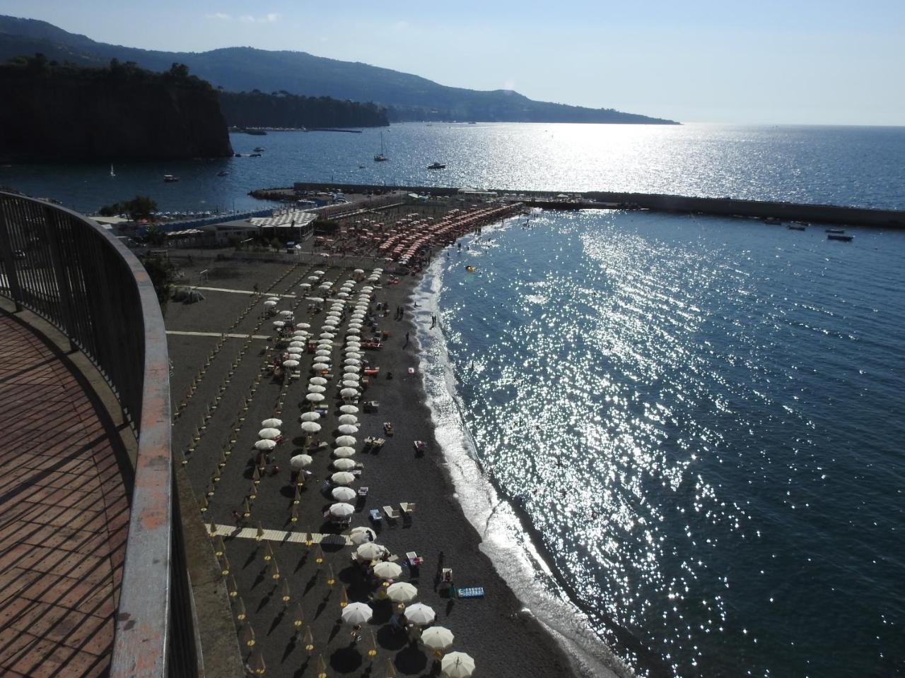 Sorrento Coast Relais Meta Exterior foto